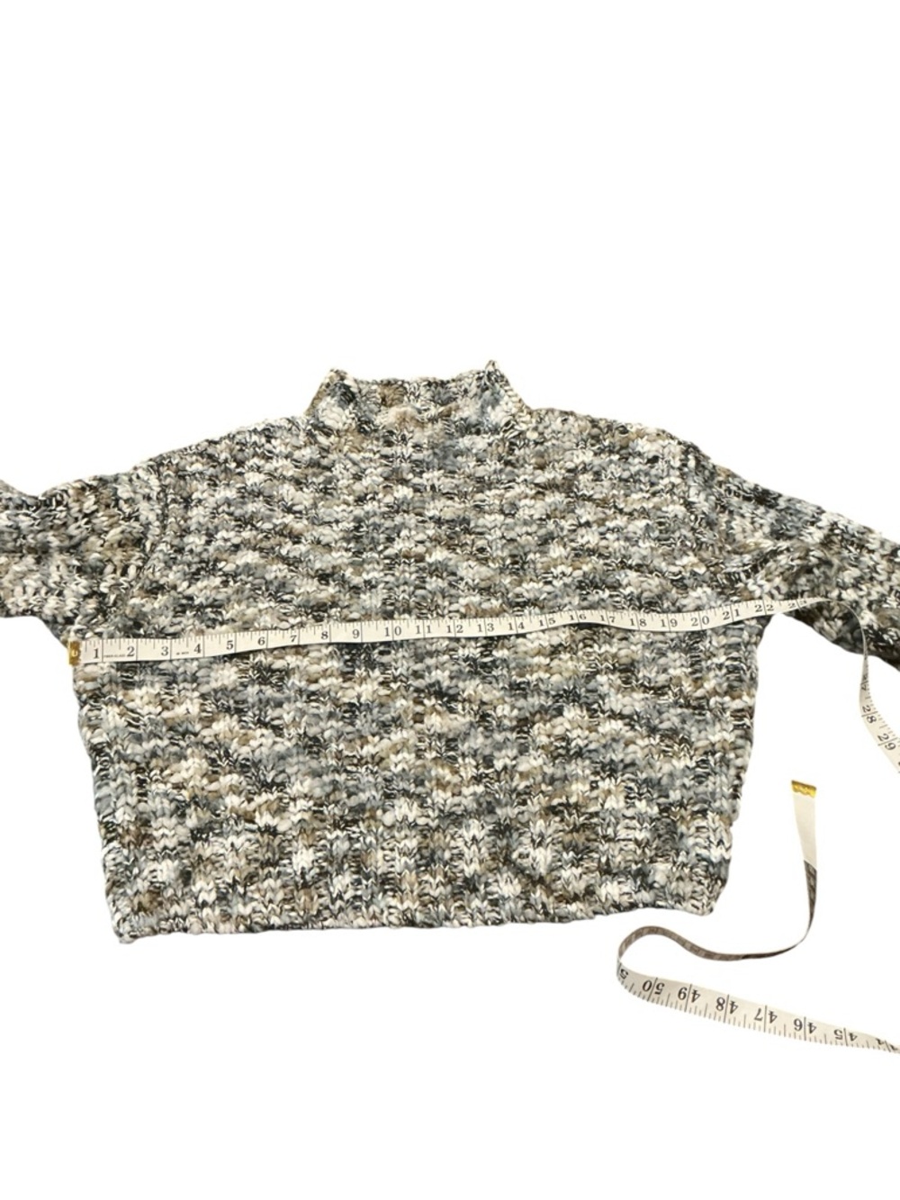 Black Tape Chunky Knit Sweater Women Size M Cozy Textured Pullover Neutral Tones - Picture 4 of 8